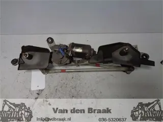 Suzuki Alto 2009-2015 Ruitenwissermechaniek en motor voorzijde