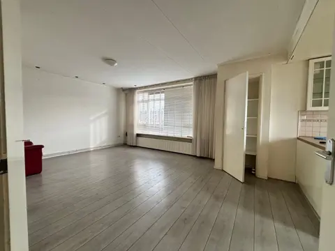 Woning aan de Dwingelostraat te Den Haag
