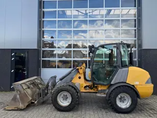 Volvo L20B (bj 2005)