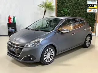 Peugeot 208 1.2 PureTech Allure|110PK|Automaat|Pano|Cruise|Airco|