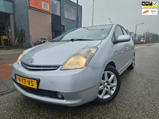 Toyota Prius 1.5 VVT-i Tech Edition GARANTIE
