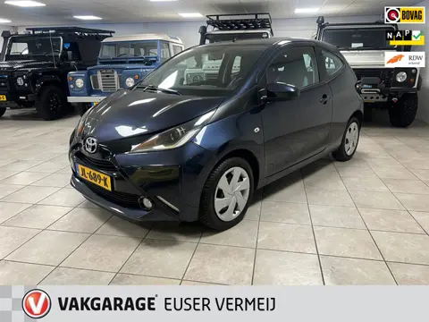Toyota Aygo 1.0 VVT-i x-play Airco.