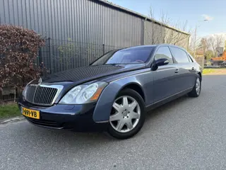 Maybach 62 5.5 V12 / AUTOMAAT / MASSAGE / PANORAMADAK / KOELKAST / ALLE OPTIES