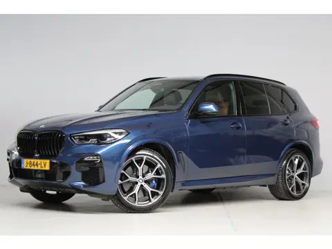 BMW X5 XDrive45e High Executive | massage stoel(en) | head-up | adap. cruise | harman kardon | elek.