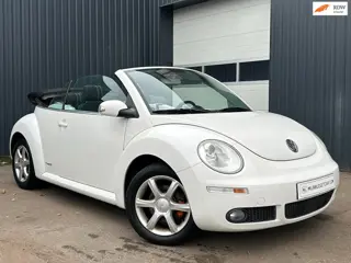 Volkswagen New Beetle Cabriolet 1.6 Trendline