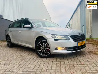Skoda Superb Combi 1.4 TSI Ambition Business NIEUWE APK