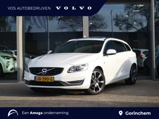 Volvo V60 1.5 T3 Ocean Race | Volledig dealeronderhouden| Schuif-/ kanteldak| Afneembare trekhaak| V