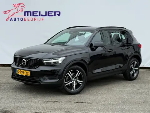 Volvo XC40 2.0 T4 R-Design LED | Clima | Adap Cruise | Stoel + Stuurverwarming | Camera | Navigatie 