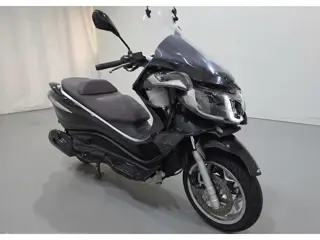 Piaggio X10 350 Executive BS 25kw Bjr.2018 (bj 2018)