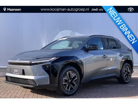 Toyota bZ4X Dynamic 73 kWh | 360 Camera | Apple Carplay | Keyless | Stoel- en Stuurverwarming | Elek