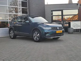 Volkswagen TIGUAN 1.4 BlueMotion Technology Elegance Hybrid| Trekhaak, Apple Car Play, Stoel + Stuur