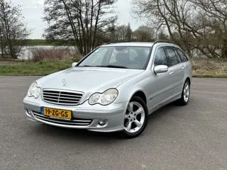 Mercedes-Benz C-Klasse Combi 180 Avantgarde AUTOMAAT TREKHAAK APK