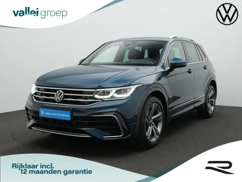 Volkswagen Tiguan 1.4 TSI eHybrid 245 pk R-Line | Trekhaak | 360 Camera | Adaptief onderstel | IQ Li