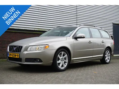 Volvo V70 2.4D 163PK Ocean Race/Leer/Trekhaak/Nette staat/ 17 Inch.LMV.