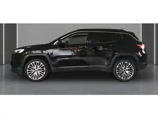 Jeep Compass 1.5T e-Hybrid Altitude Panorama Dak/19 inch/stoel en stuurverwarming.