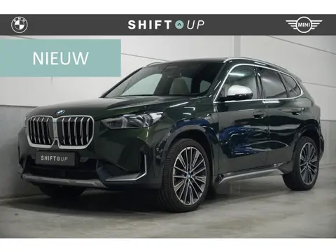 BMW X1 sDrive18i Panoramadak | Harman Kardon | Head Up | Stuurverwarming