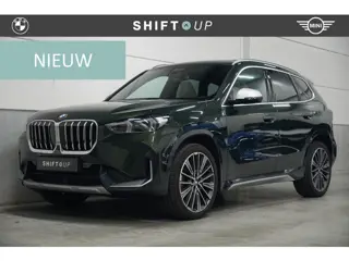 BMW X1 sDrive18i Panoramadak | Harman Kardon | Head Up | Stuurverwarming