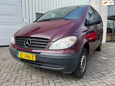 Mercedes-Benz Vito 111 CDI 320 Lang DC standaard MOTOR SCHADE!!