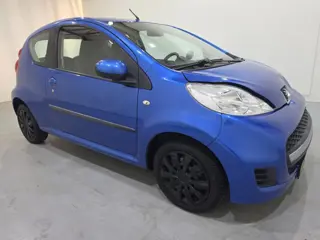 Peugeot 107 1.0-12V XR 3.Drs Bjr.2009 (bj 2009)