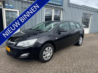 Opel Astra Sports Tourer 1.4 Edition (bj 2011)