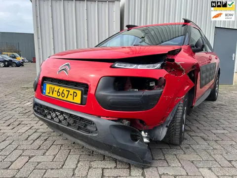Citroen C4 Cactus 1.2 PureTech Shine SCHADEAUTO!