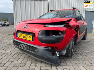 Citroen C4 Cactus 1.2 PureTech Shine SCHADEAUTO!