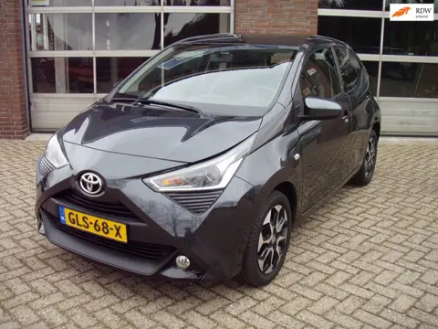Toyota Aygo 1.0 VVT-i x-play