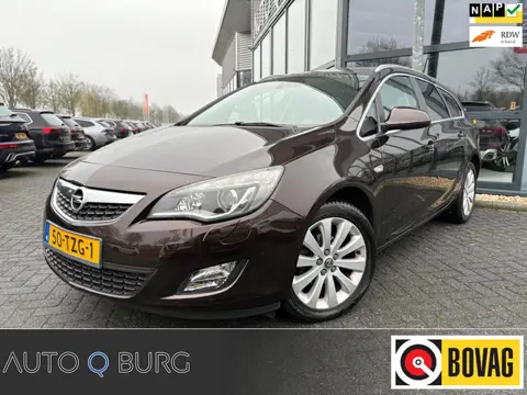 Opel Astra Sports Tourer 1.4 Turbo Cosmo | Automaat | Trekhaak | Cruise | Airco | ORG NL |