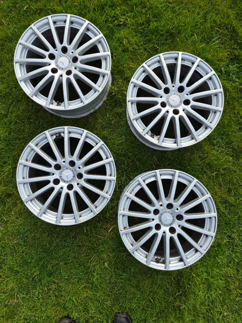 Set 16" meerspaaks lichtmetalen velgen Mercedes-Benz (A2054012502)