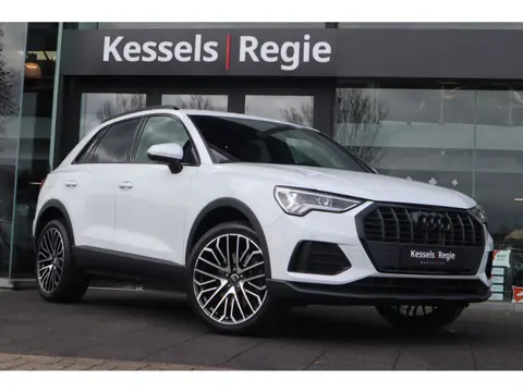 Audi Q3 45 TFSI e S-Line Keyless 20” ACC Camera El.klep Bliss Stoelverwarming