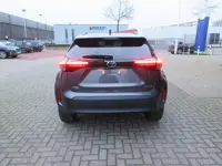 Toyota Yaris Cross 1.5 Hybrid 130 Dynamic,verwarmd stuurwiel en stoelen,navi, etc...