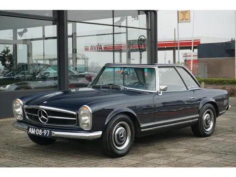 Mercedes-Benz 250 SL Pagode