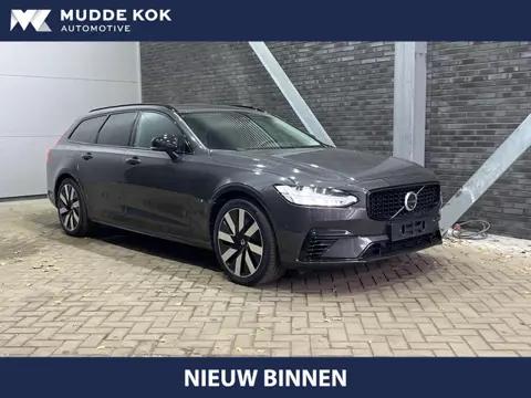 Volvo V90 T8 Plug-in hybrid Ultimate Dark | Head-Up | Panoramadak | 360° Camera | Massage | Trekhaak