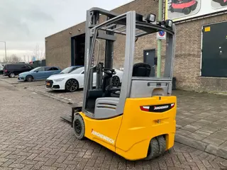 Jungheinrich JUNGHEINRICH EFG215 1500KG 5.50METER HEFTRUCK