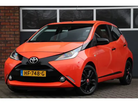 Toyota Aygo 1.0 VVT-i x-clusiv Keyless, camera (bj 2014)