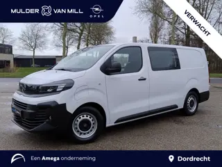 Opel Vivaro Electric L3 75 kWh DC 136pk | Dubbele Cabine | 5-persoons | NAVI | Multimedia | Apple Ca