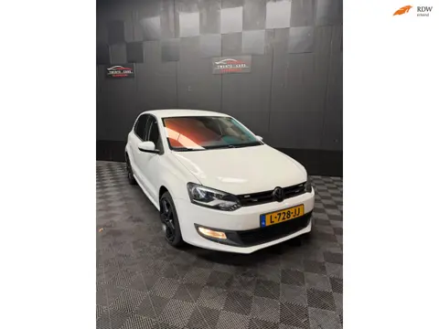 Volkswagen Polo 1.4-16V Comfortline | Carplay | Airco | Nieuwe APK |
