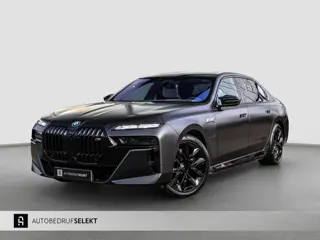 BMW 7-serie M760e xDrive - Frozen Deep Grey - Lounge & Entertainment - Bowers & Wilkins - Aut. Doors