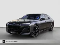 BMW 7-serie M760e xDrive - Frozen Deep Grey - Lounge & Entertainment - Bowers & Wilkins - Aut. Doors
