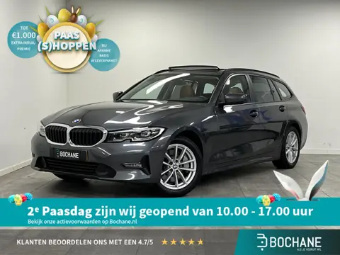 BMW 3-serie Touring 330i Executive Edition | Panoramadak | Trekhaak | Leder | Stoelverwarming |