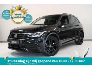 Volkswagen Tiguan 1.5 TSI R-Line | Matrix LED | Black style | Trekhaak | AppleCarplay AndroidAuto Na