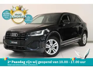 Audi Q2 35 TFSI S Edition | Parkeersensoren | Trekhaak | Stoelverwarming | Matrix LED | Elektr achte