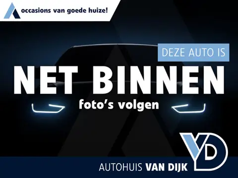 Mercedes-Benz A-klasse 180 Business Solution AMG