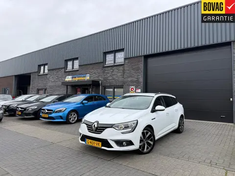 Renault Mégane Estate 1.3 TCe Bose | 1E EIGENAAR | 12MND GARANTIE | AUTOMAAT | NAVI | CRUISE | CARPL