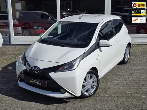 Toyota Aygo 1.0 VVT-i x-sport