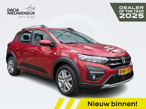Dacia Sandero Stepway TCe 90 Comfort / TREKHAAK / DEALER OND. / 1E EIGENAAR / CAMERA / PDC V+A / BLI
