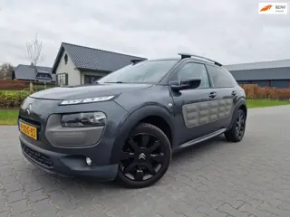 Citroen C4 Cactus 1.2 e-VTi Shine AUT PANO NAVI PSENSOR CRUISE TREKHAAK 2 X SLEUTELS