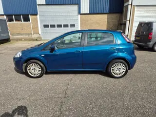 Fiat Punto Evo 1.2 Pop, km stand 97327/goed onderhouden