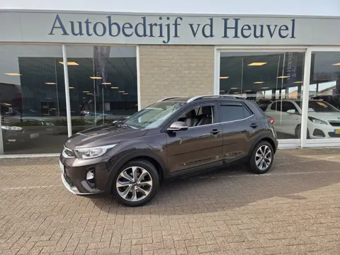Kia STONIC 1.0 T-GDi Dealer onderhouden! 1e eigenaar ! Stoel en stuur verwarming * Camera * Carplay 