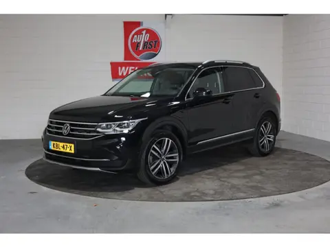 Volkswagen Tiguan 1.4 TSI Plug in Hybrid Elegance, BTW, Dealer o.h. Panodak, Matrix led, Camera, Vir